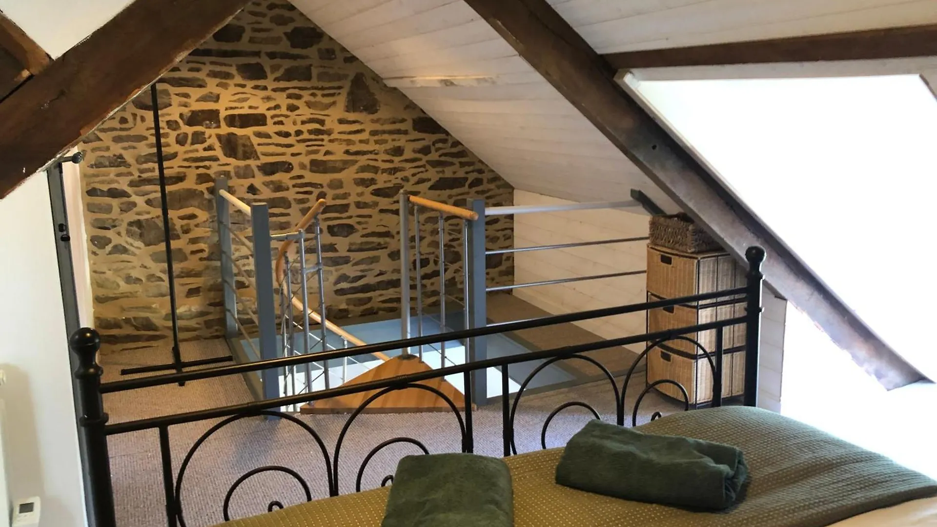 Petit Noyer Vila Val-Couesnon
